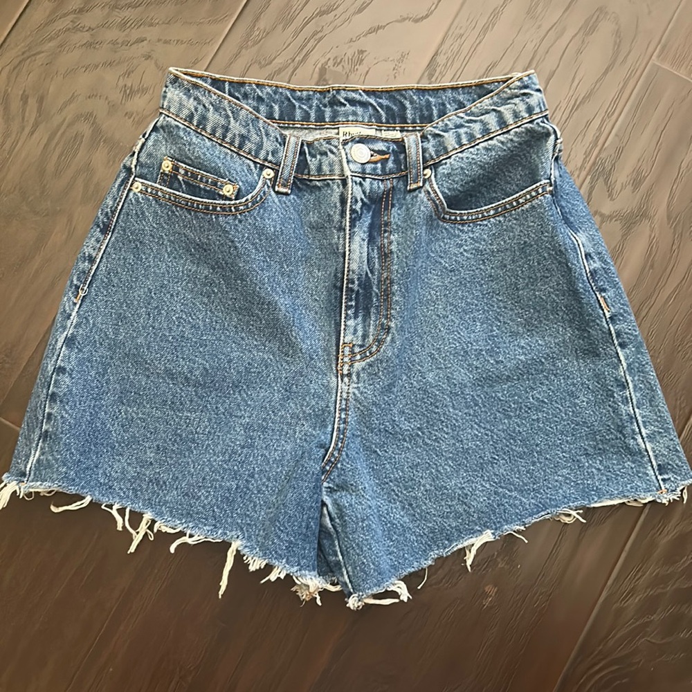 Rhythm denim shorts. Medium wash high rise size 4